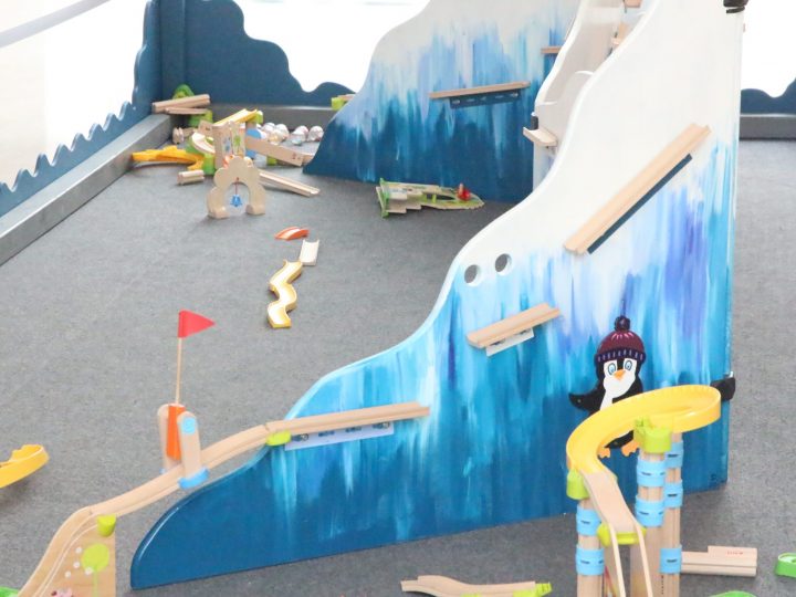 LABYRINTHE D’ÉVEIL SENSORIEL